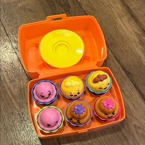 Colorful Cupcake Shapes Toy Set